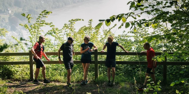 Rives En Seine Mai 2022 Pause Active Course A Pied Trailers Devant Le Panorama De Villequier Simon Pouyet