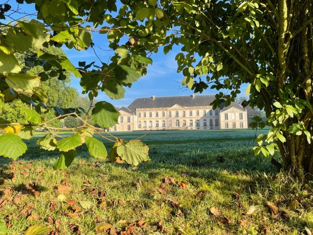 Gruchet Le Valasse 2021 Abbaye Du Valasse Dissimuléee Hinter Arche De Verdure Csnt