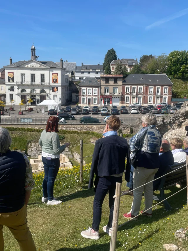 Lillebonne mei 2022 Gallo-Romeins theater Juliobona Stad Cultuur Tour Groupecsnt