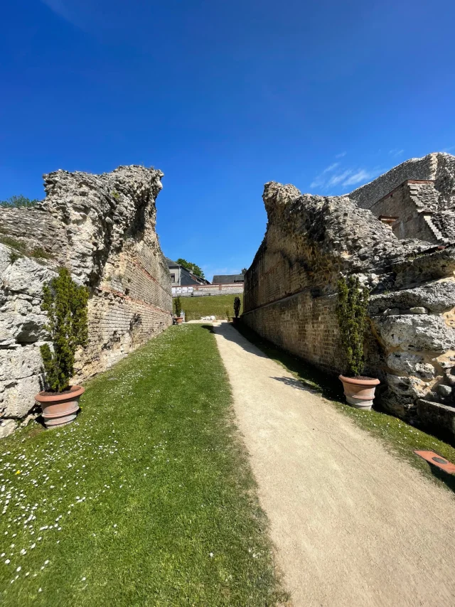 Lillebonne May 2022 Gallo-Roman Theatre Cite Juliobona Vestiges Antiques Preserves Csnt