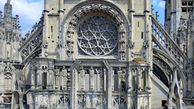 Rives En Seine Juli 2016 Eglise Notre Dame De Caudebec En Caux Vue Aerienne Rosace Jf Drone N Caux